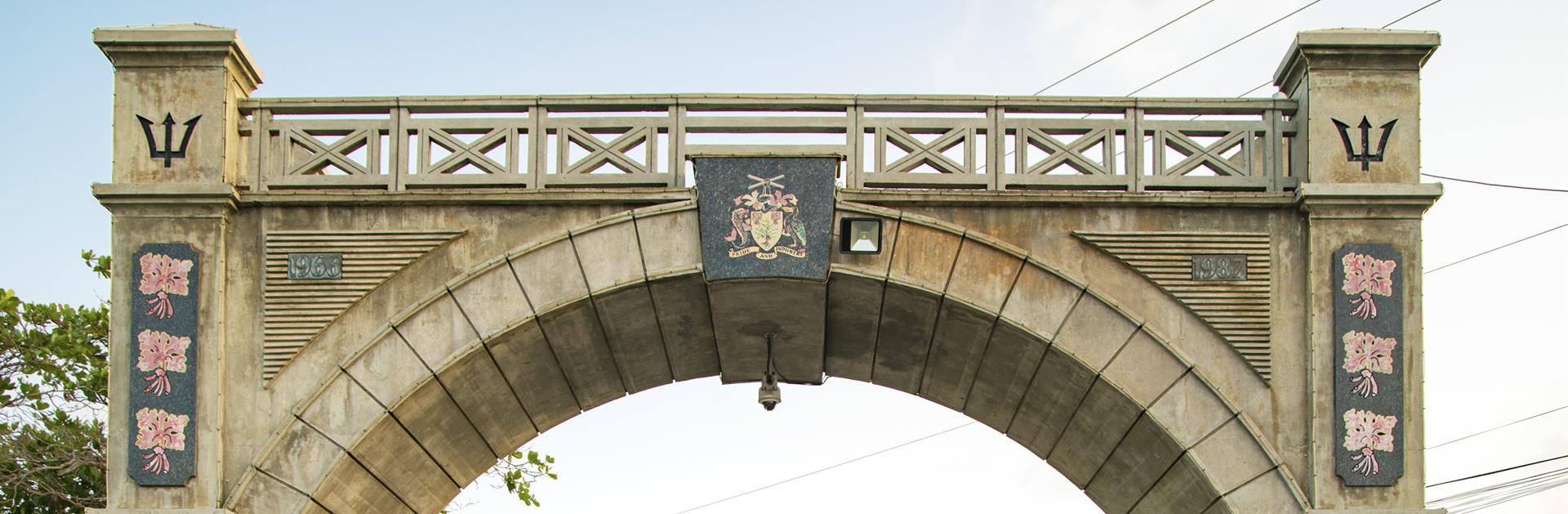 Bridgetown - Arch and Bridge, The Chamberlain Bridge is Th…